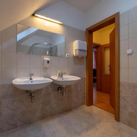 Chatova Osada Gader * Blatnica