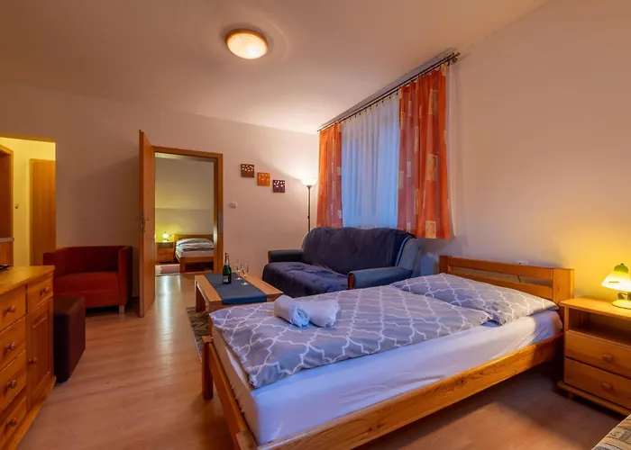 Chatova Osada Gader Blatnica