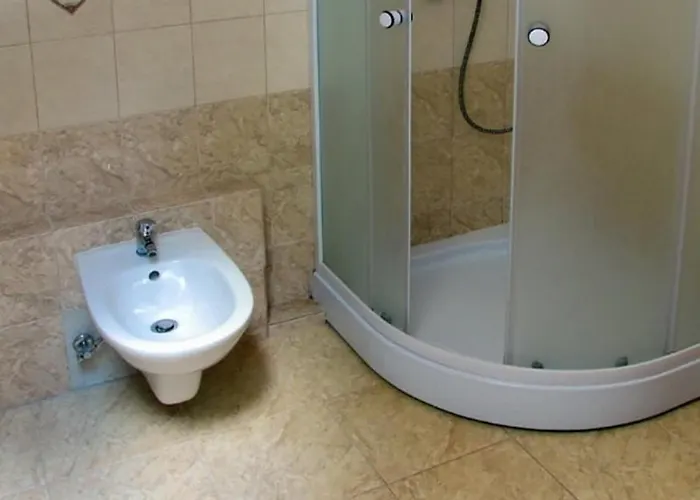 Chatova Osada Gader Blatnica